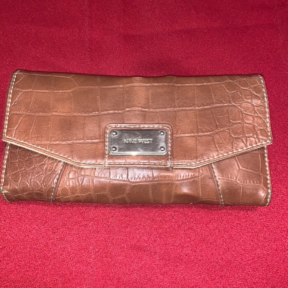 Leather Nine West wallet
